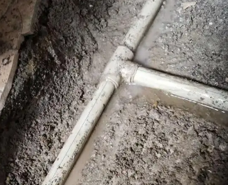 嫩江漏水维修电话